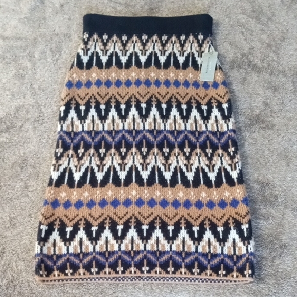 Anthropologie Dresses & Skirts - Anthropologie NWT Saoirse sweater skirt